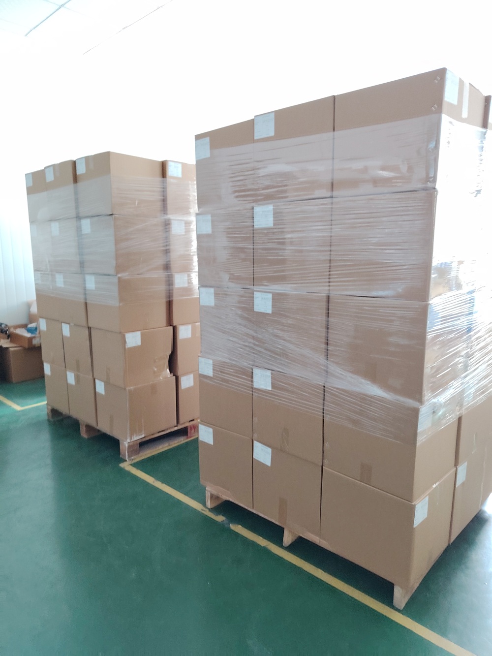 Finalizzato: ordine urgente di parti di depuratori d'acqua per l'esportazione completato con successo