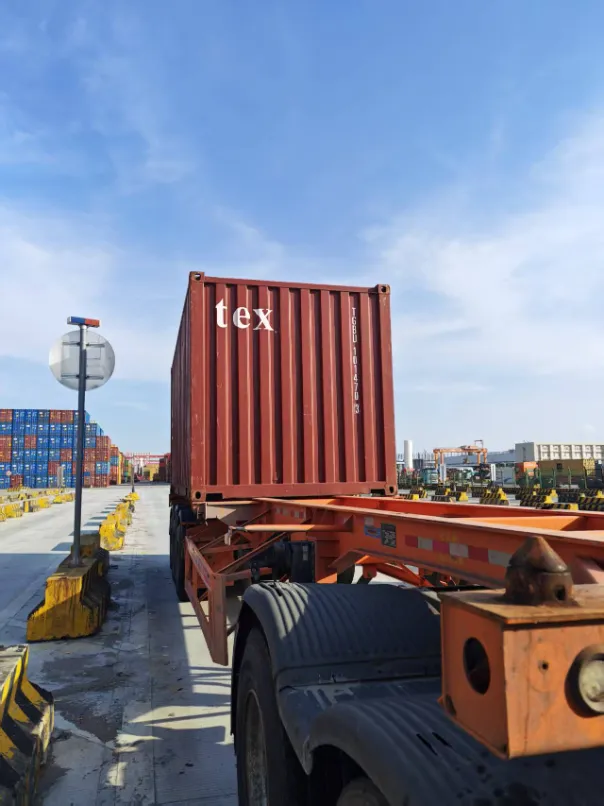 Spedizione in container per esportazione di massa con pompa booster a osmosi inversa su misura