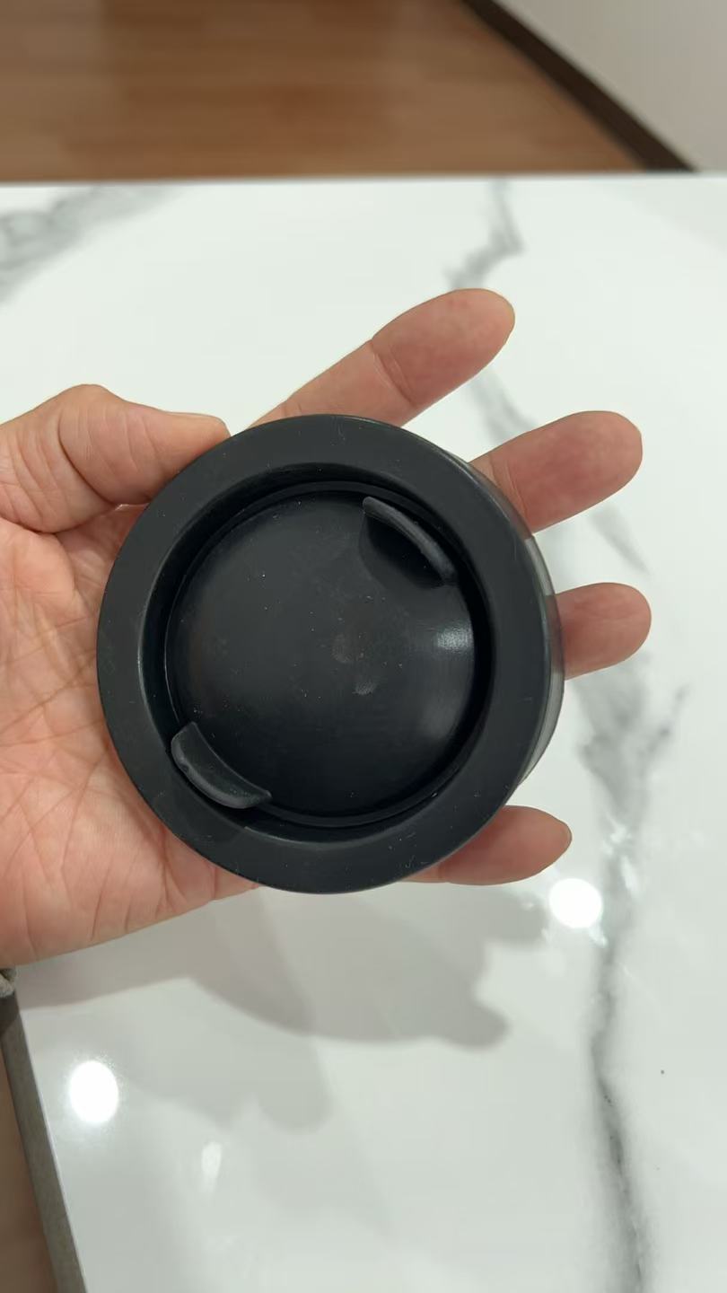 Sigillazioni di gomma EPDM personalizzate per l'illuminazione automobilistica | Impermeabile, resistente ai raggi UV ed eco-certificati